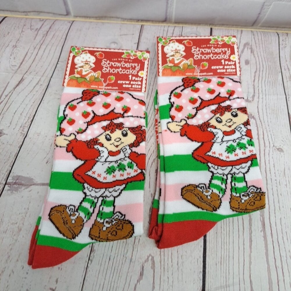 Strawberry Shortcake Striped Crew Socks,‎ 2 Pairs, NWT